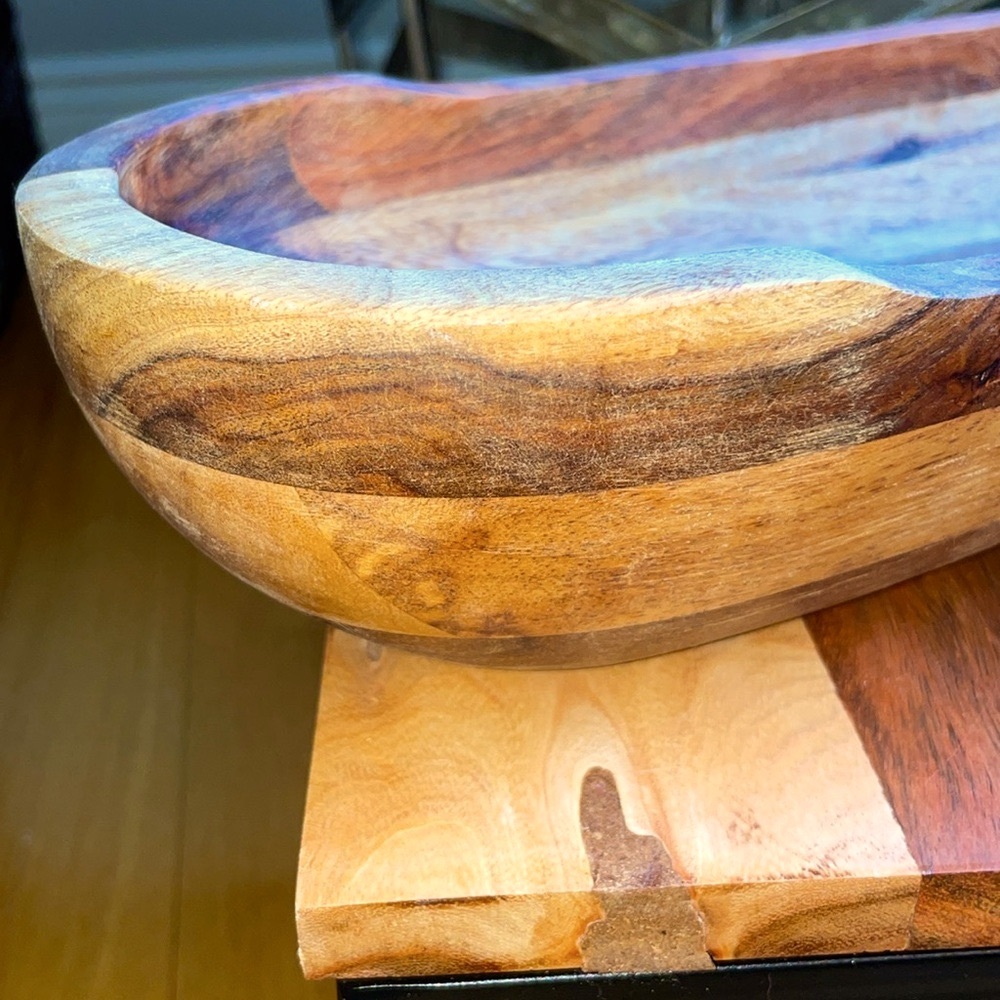 Rustic Wooden Serving Bowl - Picture 16 of 16